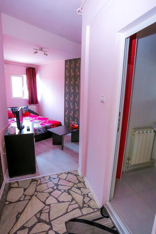Hostel Shatrata Bogomilovo Екстер'єр фото